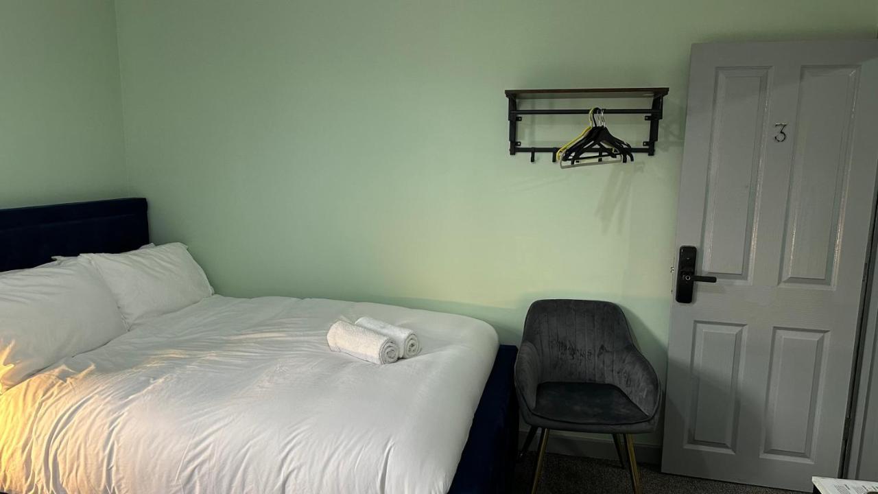 Homestay In Волсолл Екстер'єр фото